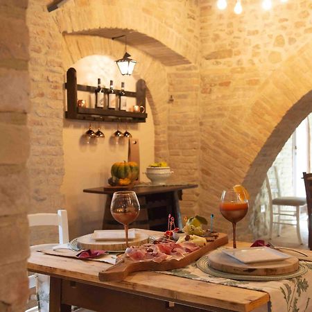 Bed and Breakfast Torre Della Botonta Castel Ritaldi Exterior foto