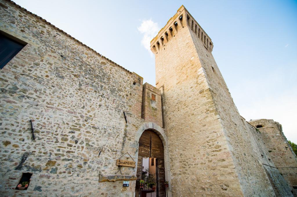 Bed and Breakfast Torre Della Botonta Castel Ritaldi Exterior foto