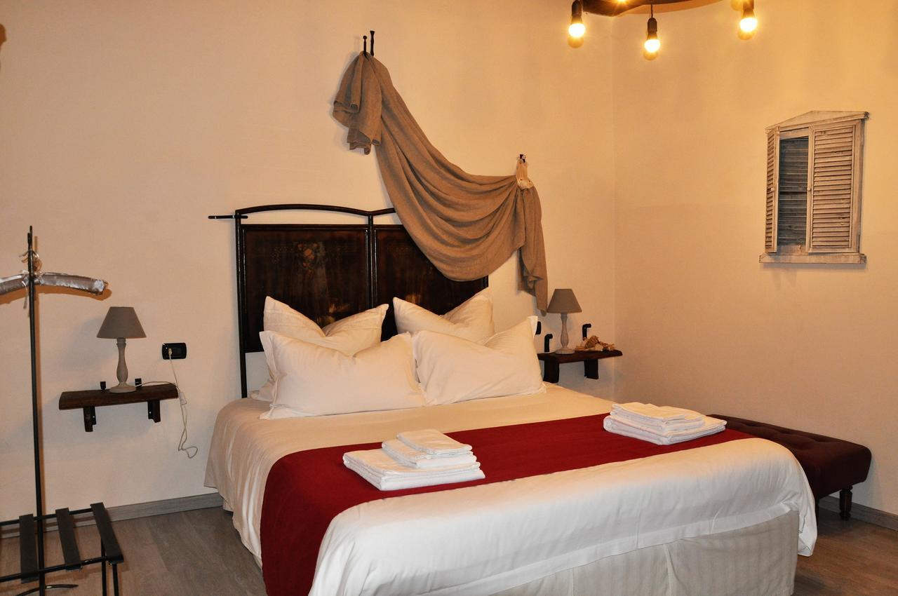 Bed and Breakfast Torre Della Botonta Castel Ritaldi Exterior foto
